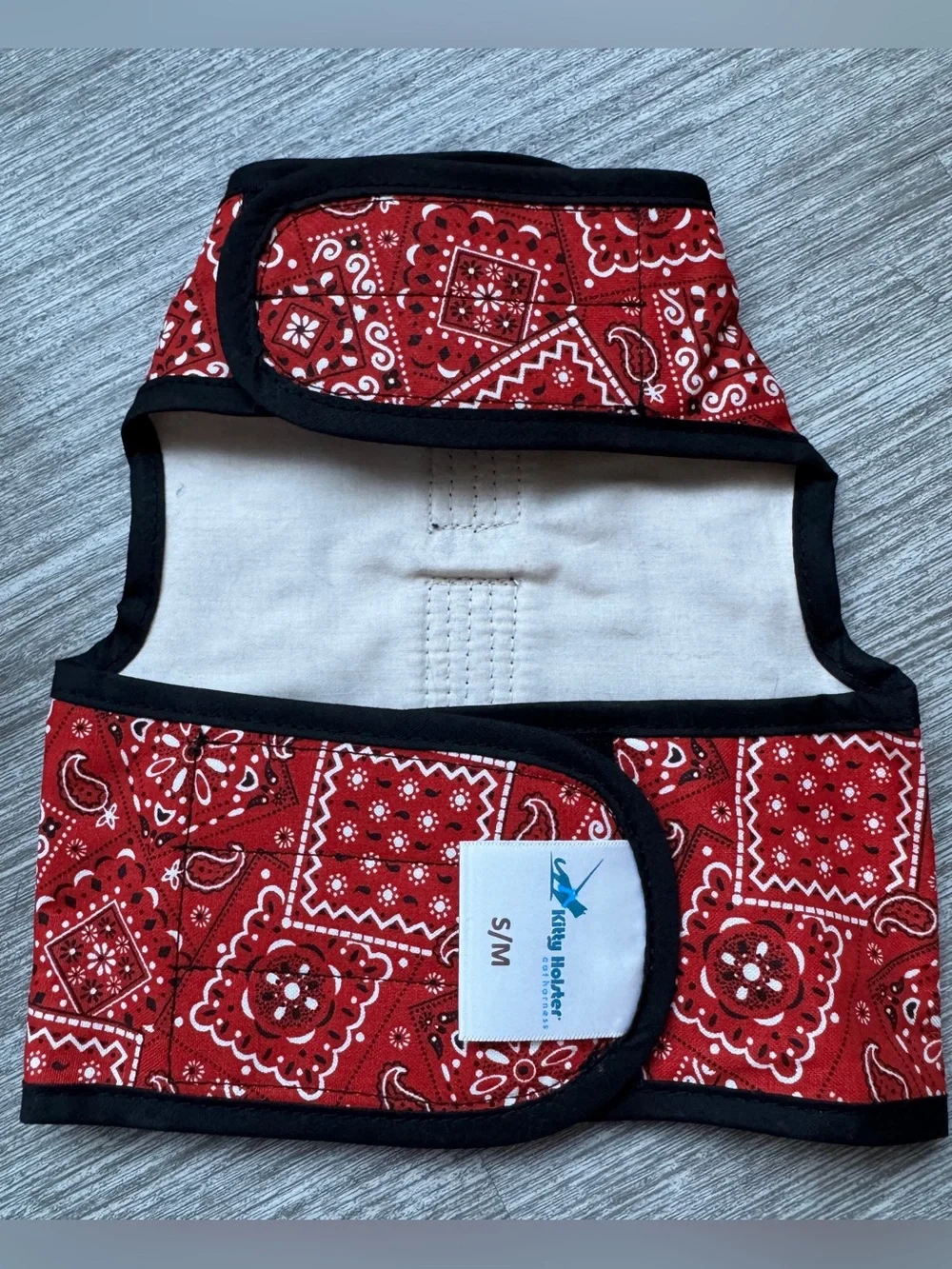 Kitty Holster Cat Harness Red Bandana Print - Size S/M